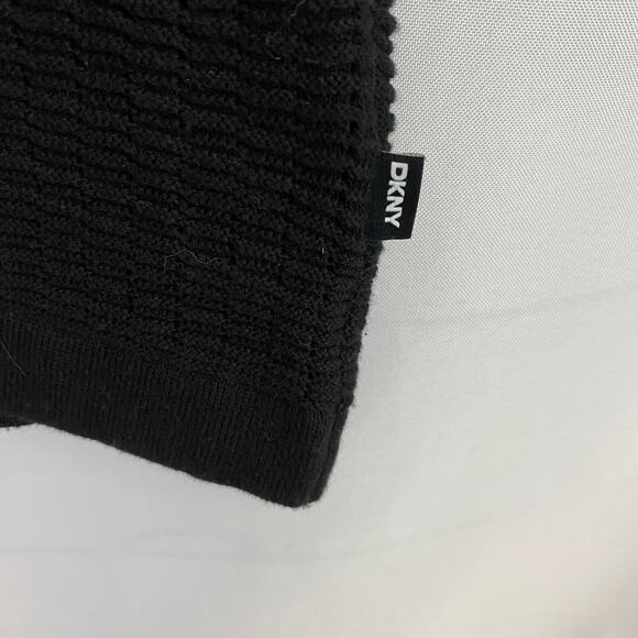 DKNY Crochet Shirt Men Size S Black Button Up Short Sleeve Preppy Festival NWT - Picture 4 of 11